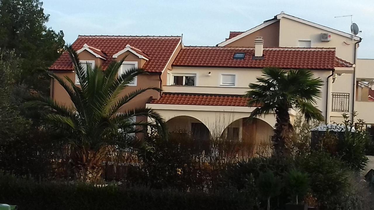 Apartment Ninic Srima Dış mekan fotoğraf