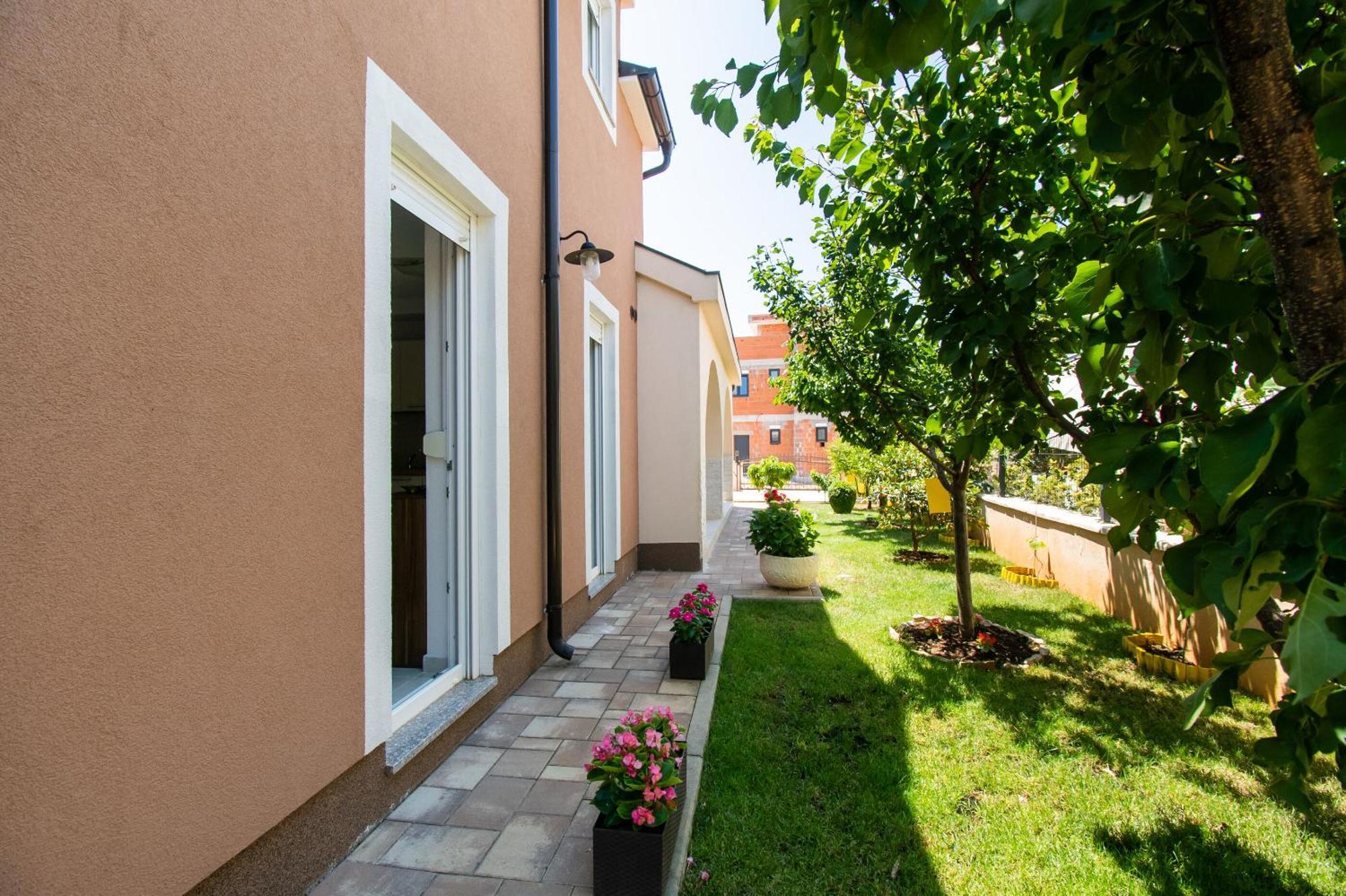 Apartment Ninic Srima Dış mekan fotoğraf