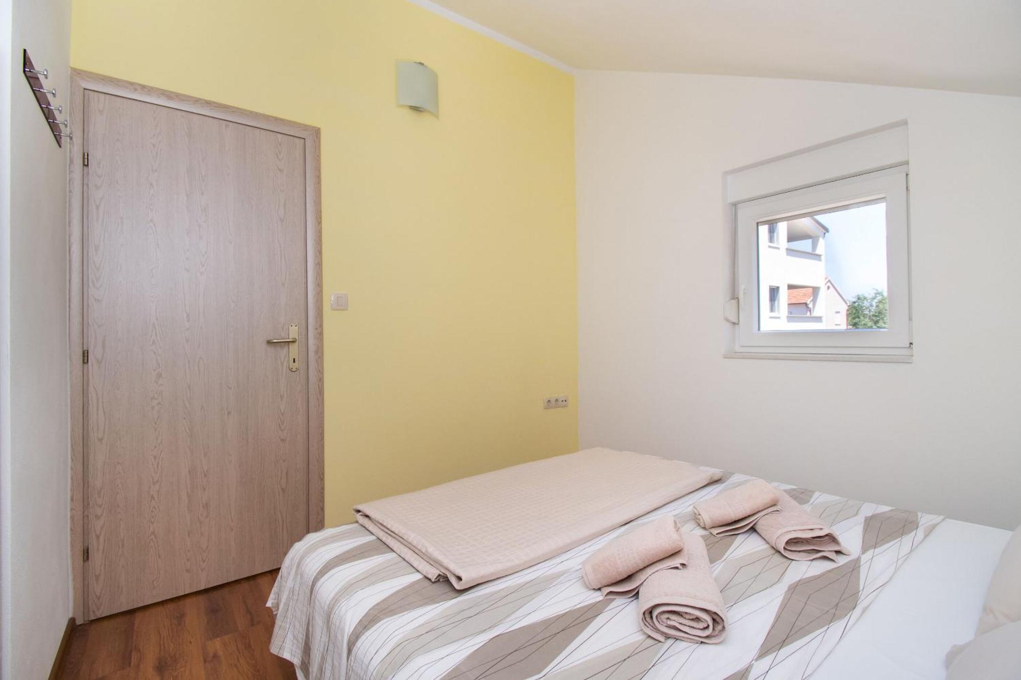 Apartment Ninic Srima Dış mekan fotoğraf