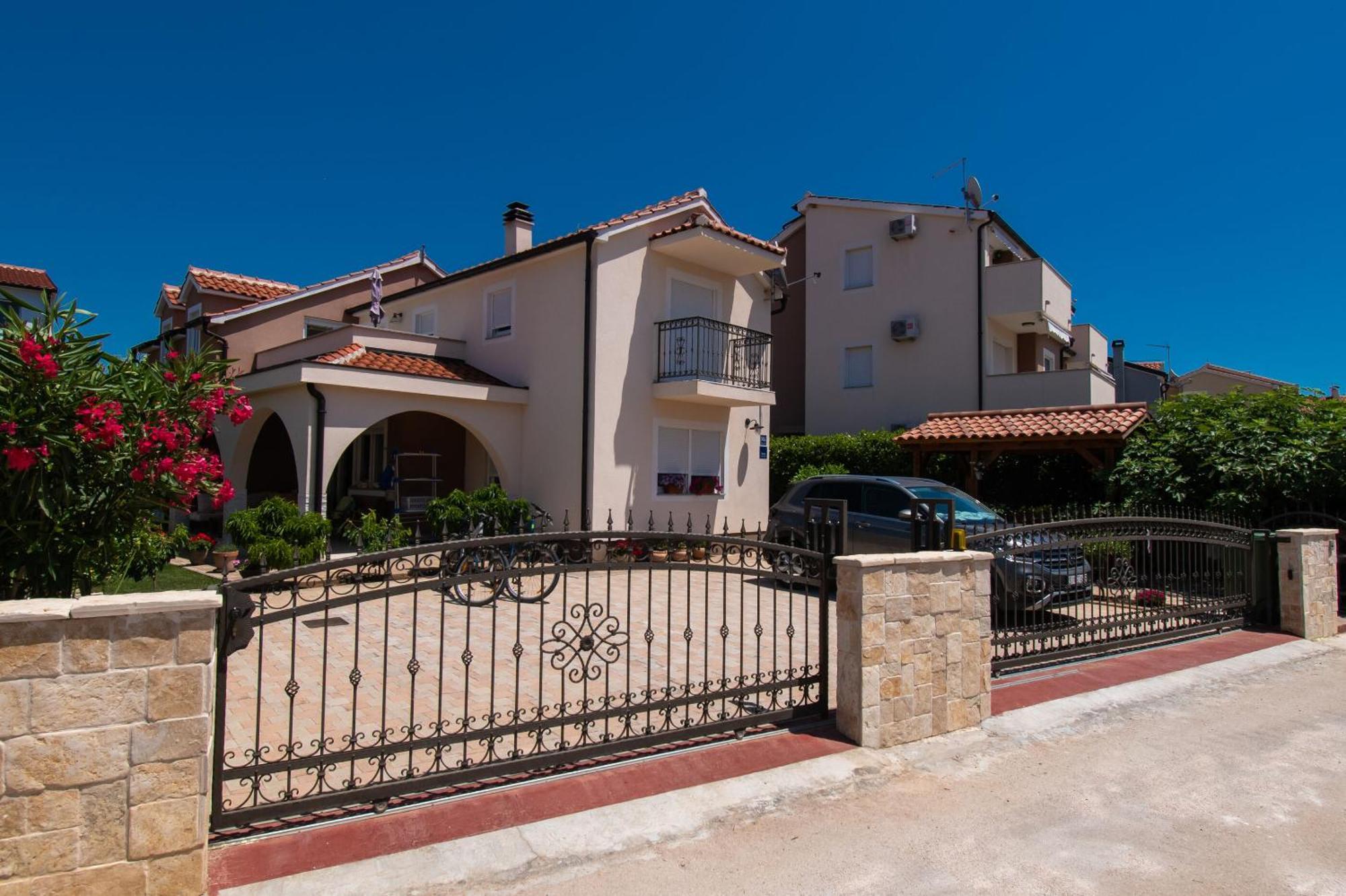 Apartment Ninic Srima Dış mekan fotoğraf