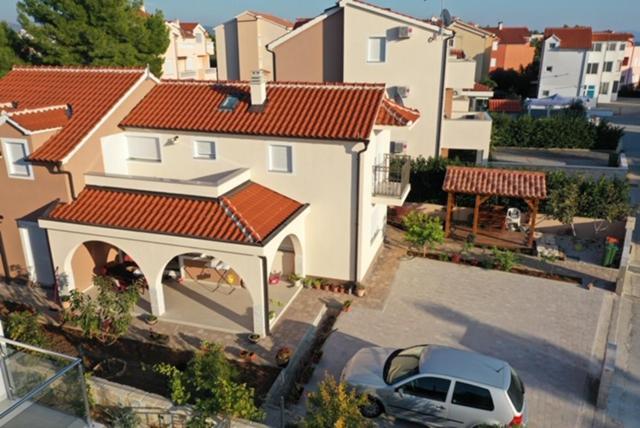 Apartment Ninic Srima Dış mekan fotoğraf